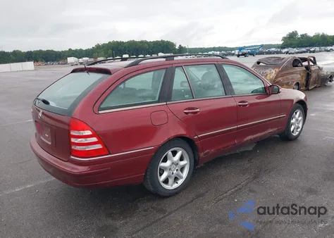 2002 Mercedes-Benz C 320 from USA, damaged, VIN WDBRH64J52F183416